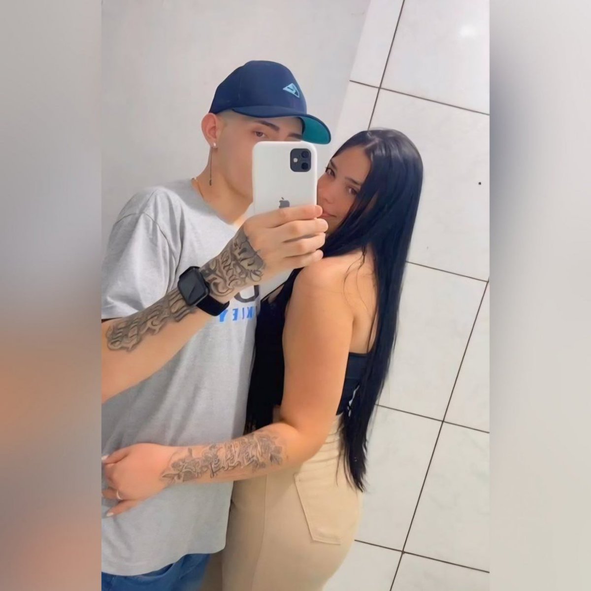 incesfamilia's tweet photo. MEU DEUS 😳 Casalzinho amador faziam questão de gravar toda a putaria que faziam, não se seguraram e liberaram pra todos os amigos verem 🔥🤤 

📂Vídeo completo e um acervo gigante de vídeo iguais a esse aqui em baixo nos comentários👇🏻 https://t.co/UpFSzEsYfp