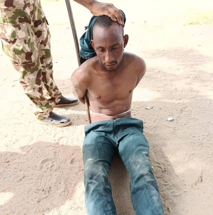 GoldmyneTV's tweet photo. Navy Uses Drone Intelligence to Arrest Terrorist Logistics Suspect in Lake Chad

The @NigerianNavy  has arrested a suspected terrorist collaborator in the Lake Chad using IRS conducted under Operation HADIN KAI. https://t.co/voiRE8YcS0