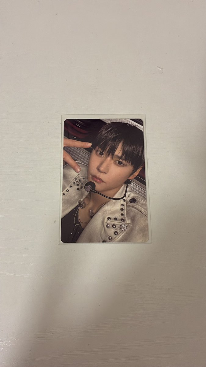 pakw32's tweet photo. @yg19101788 検索から失礼致します🙇‍♀️
こちらのウンソクとウォンビン交換可能でしょうか？郵送希望です https://t.co/RrxDQz86f1