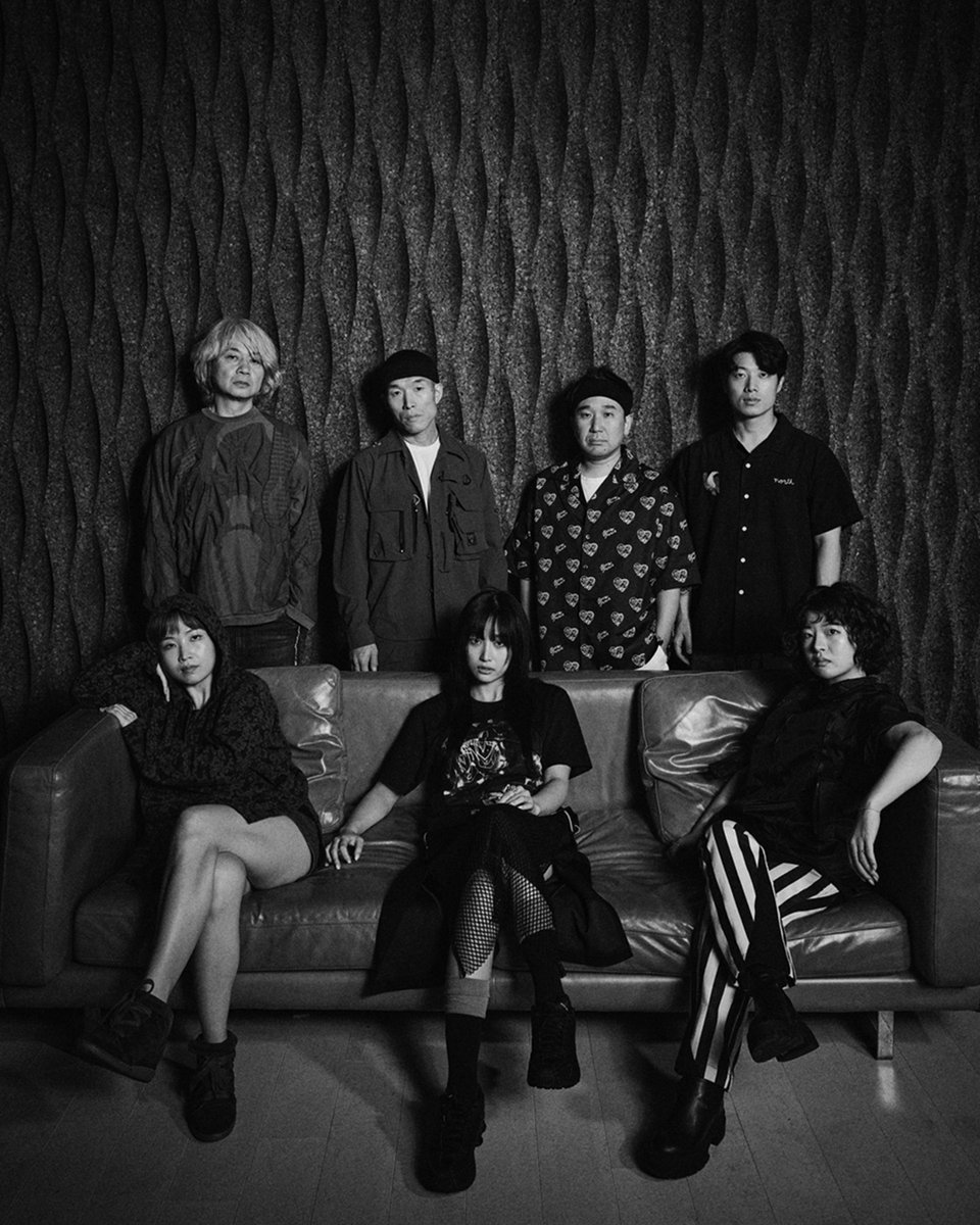 R5Productions's tweet photo. The sounds emitting from @Leenalchi’s singers are transcendent, and the classical is used playfully, in danceable guitar/synth psychedelia, with SERIOUS hooks. It's very likely you have heard nothing like this before. https://t.co/nOTEwIq4tu