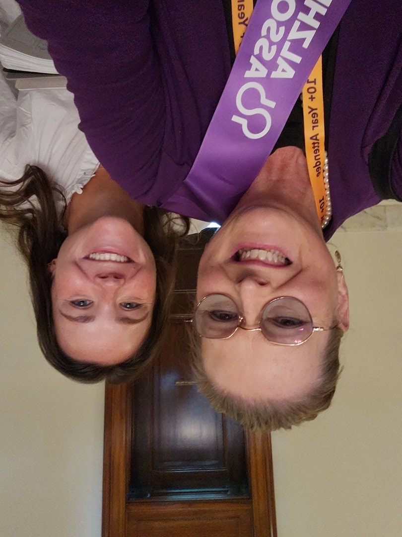 LitzNanya's tweet photo. On the Capitol grounds just turning DC PURPLE today💜 HUGE Thank YOU for meeting with us, @SenatorSlotkin Savannah was amazing, as alzways! Now let's pleaseee cosponsor #ASAP
#ENDALZ #forumhighlights https://t.co/iJqYQB3Z4g