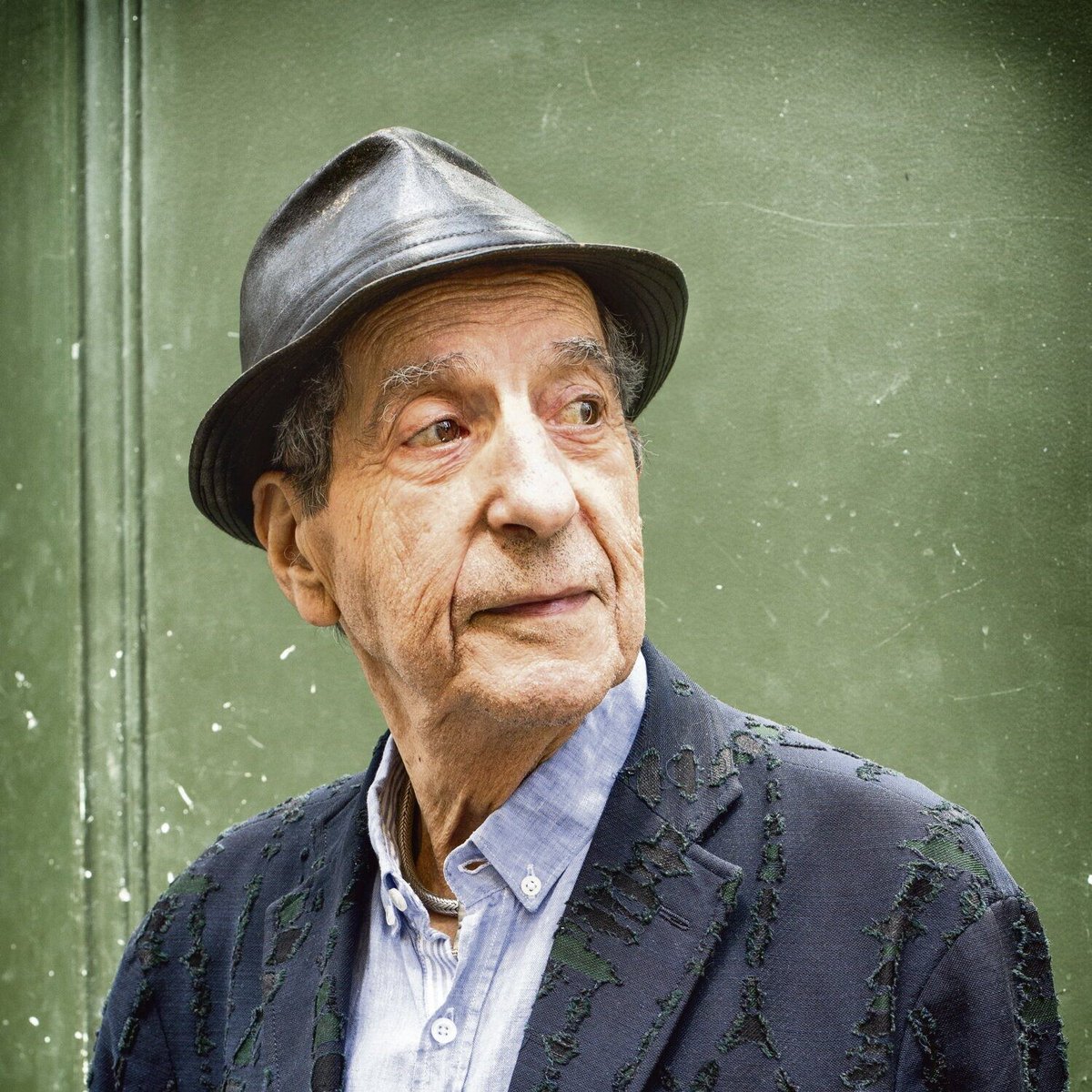 humanite_fr's tweet photo. Mort d’Areski Belkacem, artisan fantasque de la chanson 

➡️ https://t.co/z1yBhA1QVL https://t.co/13eVBAMs7e