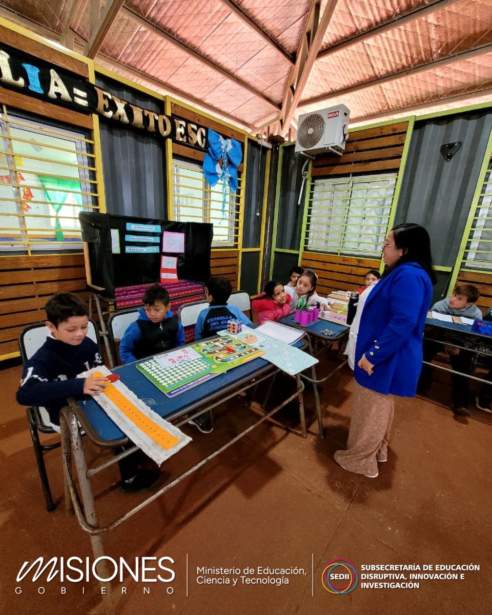 DisruptivaMnes's tweet photo. 👏 Miren cómo los chicos hackearon lo tradicional usando placas Makey Makey y programación:

🔊 Audio interactivo: ¡Frutas que cobran vida y te hablan al tocarlas! https://t.co/JRsqPYCUCf