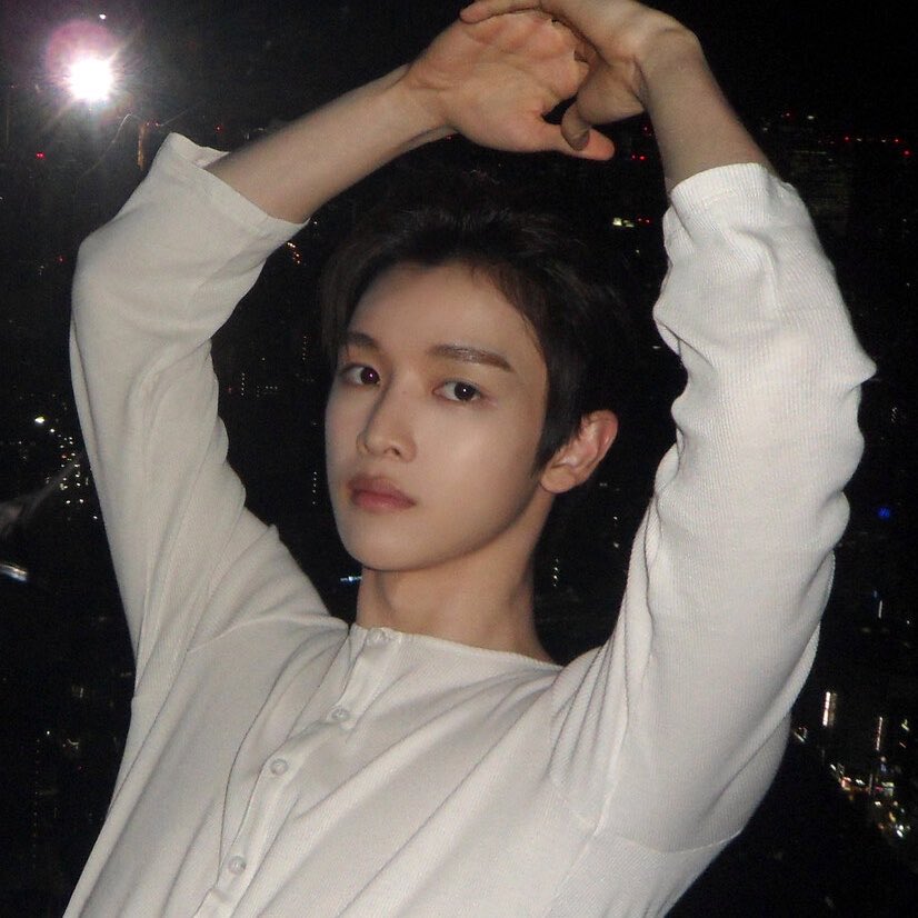떡이 tweet media