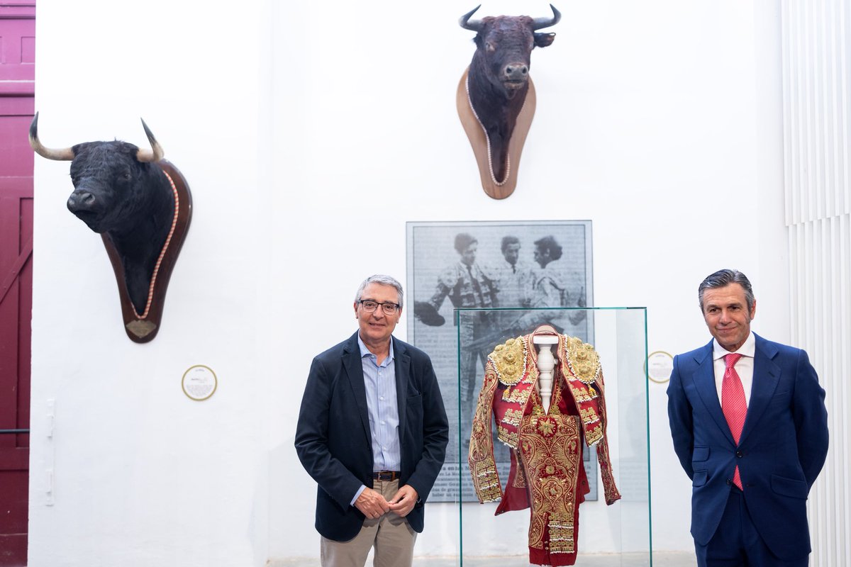 diputacionMLG's tweet photo. 🔴La Diputación inaugura una exposición inédita sobre Joselito, que tomó la alternativa en La Malagueta hace 40 años.

🔗https://t.co/FZGtfUgMJa https://t.co/vqOGv0VH4V