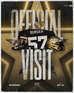 Lukeburger2027's tweet photo. Can't wait to be in the 615 this weekend for my OV!
💛🖤⚓️⬇️ Looking forward to getting to know the guys.
@Coach_Nady @FBCoachK @Coach_Lea @TimBeckFB @NickyV05 @bellalepak @bartonsimmons @coachj_lepak @VandyFootball @Vandy_247 @LockedOnVandy 
@Dale_Dowden @CSmithScout @CSmithMedia @shaynep_media @Hayesfawcett3 @TnVarsity @PrepRedzoneTN @PrepRedzone