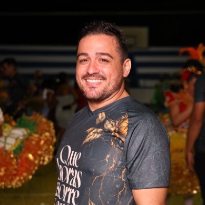 AlexLXM's tweet photo. #NovaFotoDePerfil https://t.co/bGjuZw3m2Y