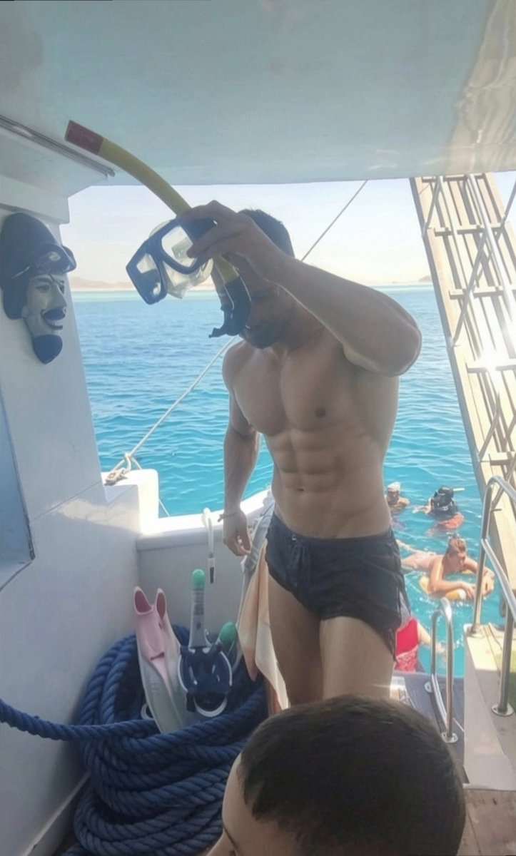 1devilnevercry's tweet photo. #2giugno #mare #estate2026 https://t.co/aVcAURY3em