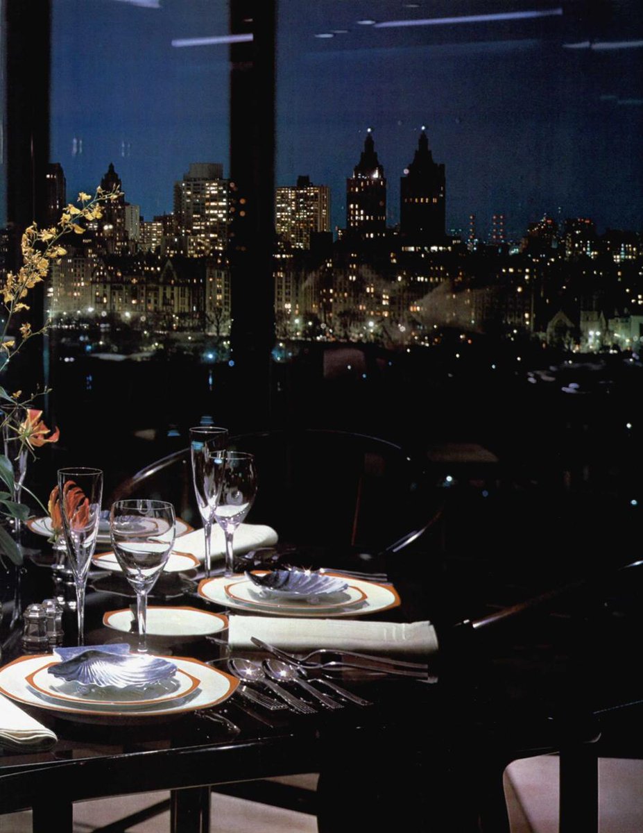 Ortgeist's tweet photo. Manhattan apartment by Michael de Santis, New York City, 1981 https://t.co/3VJ2mtsexS