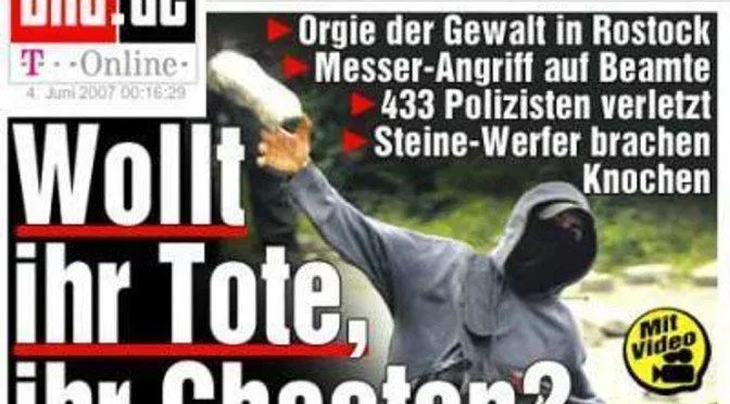 RadicalPast's tweet photo. 02.06.2007, Rostock: Bei der Anti-G8-Demo ist zuerst von über 430 verletzen Cops die Rede, dann sind es plötzlich nur noch 158. Tatsächlich waren aber letztlich wohl nur 2(!) kurz im Krankenhaus: https://t.co/V3tBV0qO4w https://t.co/R5HGKmgYSc