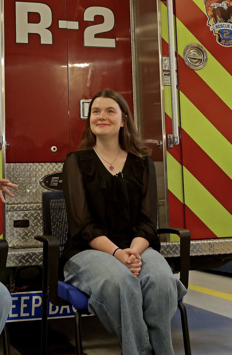 TheSecretList's tweet photo. “PULL THE HANDLE!!” Boston Firefighter Daughter Reminds Us All.
https://t.co/2NEx9vNNVR (❤️A Must Watch ❤️) @BostonFire @LOCAL_718 @IAFFPresident @BFDRescue2 @ChiefJoeFinn @bfdradio @BostonFireWire @IAFFofficial #Boston #firefighter 🙏 https://t.co/fq7FMhMfz5