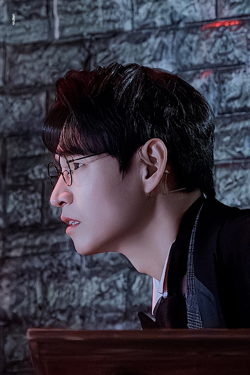 VUMBI_'s tweet photo. 260602밤 
뮤지컬 | 브라더스 까라마조프 
스페셜 커튼콜 「아버지와 아들」       

이반 役 #강정우 

#브라더스까라마조프 
#대학로최고의가족뮤지컬 https://t.co/TWeYqHilsY