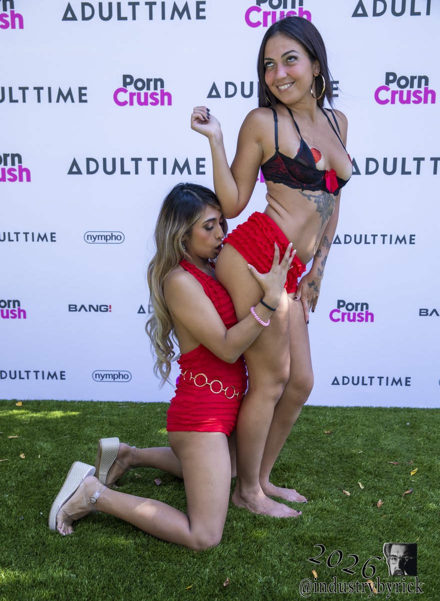 industrybyrick's tweet photo. Porncrush media day Red Carpet @AustinKingPC
Please tag your friends. https://t.co/qsG4owmoNI