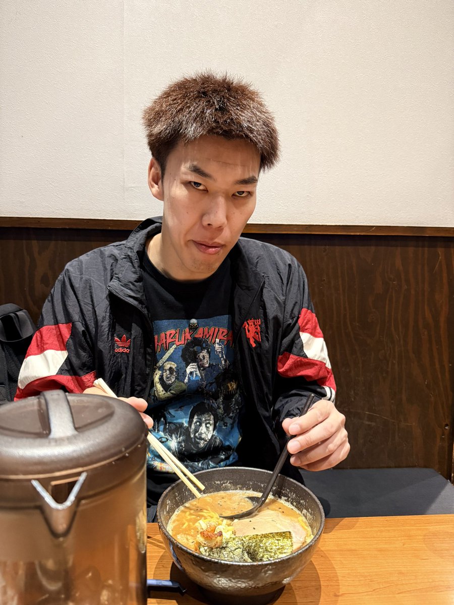 wnsm2000's tweet photo. 火曜は！札幌よしもと〇〇の生ラジオ
ありがとうございました！
めっちゃ変なとこで終わってしまった！

来週も是非ご視聴ください！
わらしべ長者企画は先入観にご連絡ください
 #カサツ https://t.co/ztUrmaWPDg