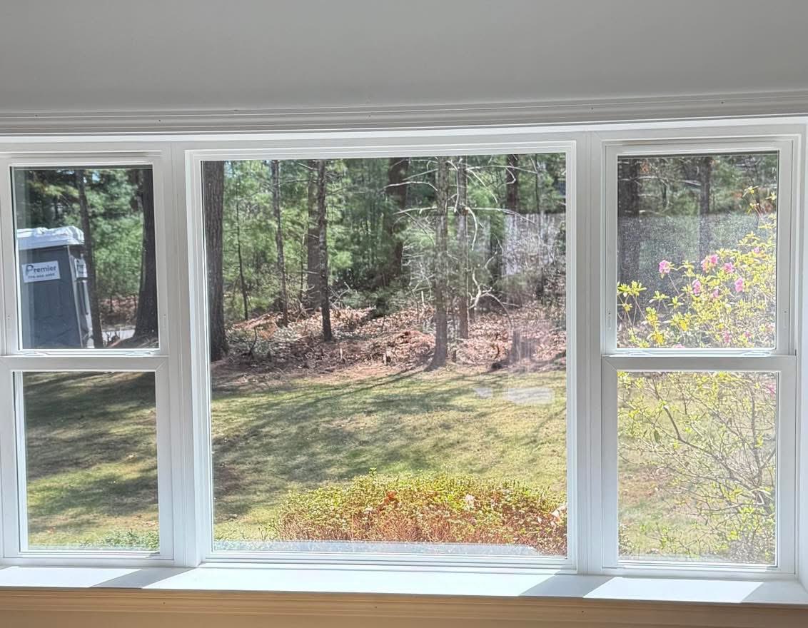 DelPreteHI's tweet photo. 🪟🏡 Carver Window &amp; Door Upgrade Complete! DelPrete Home Improvements installed 15 ProVia Endure windows &amp; 2 patio doors with internal blinds—boosting energy efficiency, comfort, security, and curb appeal. Finished with durable PVC trim &amp; ready-to-paint interior finishes. 🔨☀️ https://t.co/dOlRnxi5Zd