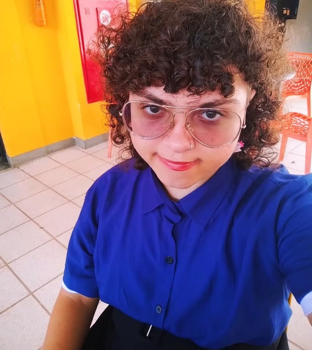 sinkerzin's tweet photo. feliz mês do orgulho e tals

não vou voltar a usar o twitter nem nada massss como é o mês legal, tamo aí :)) https://t.co/gPM2eeQ9Jn