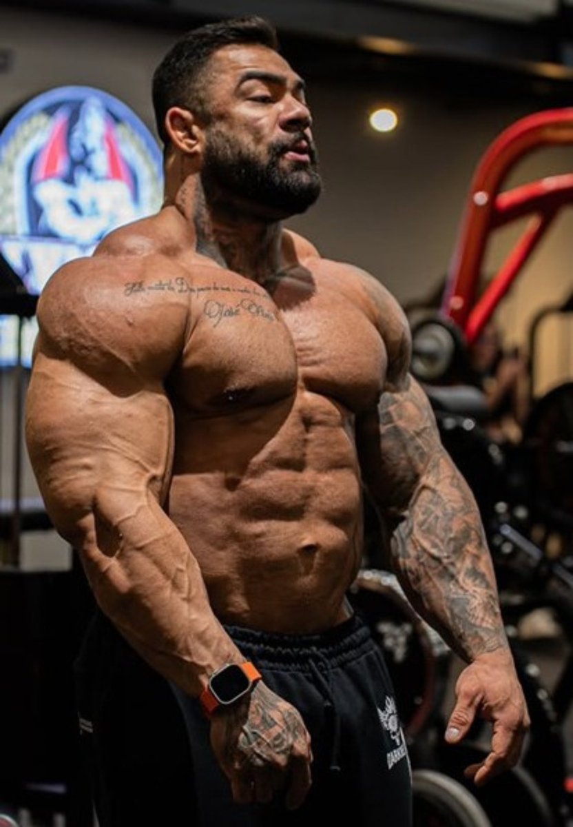 hulkygods's tweet photo. Monumental e magnífico! 💪💪🔥🔥 https://t.co/k2JnABZabv