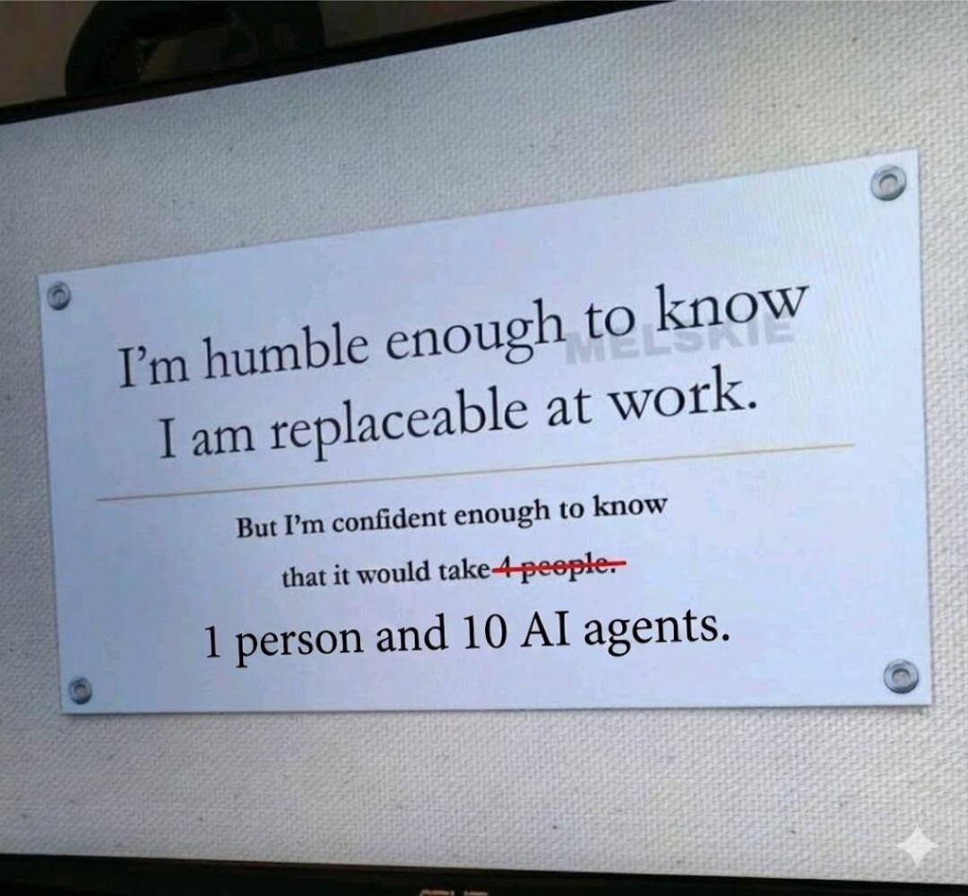 PR0GRAMMERHUM0R's tweet photo. unreplaceable https://t.co/XW79PSmWd1
