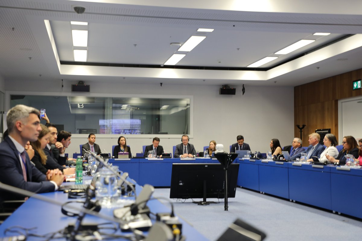UNODC_ROPAN's tweet photo. Expertos de UNODC, @OEA_oficial, @INTERPOL_HQ y autoridades nacionales 🇨🇷🇬🇹 compartieron experiencias sobre nuevas formas de explotación, fraude digital y criminalidad forzada, destacando la importancia de respuestas integrales, coordinadas y basadas en evidencia. https://t.co/ijcJTEwOOs