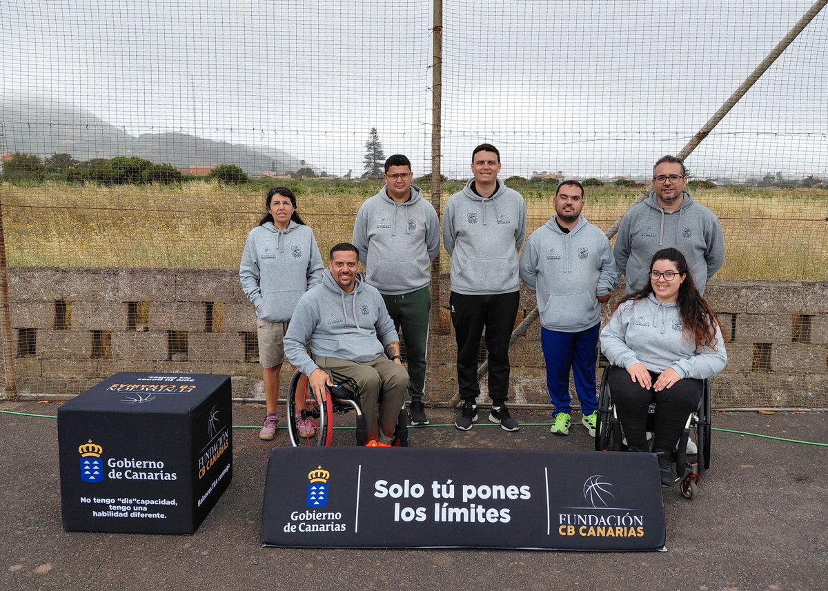 FundacionCBC's tweet photo. 🏀Este martes volvimos al Colegio Decroly Tenerife con nuestro programa de visibilización baloncesto inclusivo y adaptado

➡️Segunda visita a este centro, donde el año pasado solo pudimos dar una charla ya que la lluvia nos impidió llevar a cabo el habitual entrenamiento por estaciones