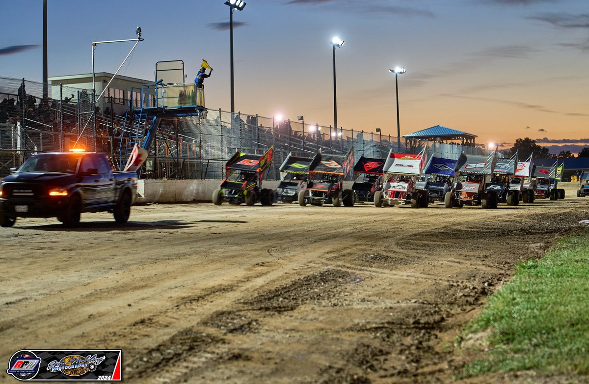WeedsportSpdwy's tweet photo. The upcoming Fourth of July celebration will get an early start in CNY as a huge fireworks display and the @DIRTcarNE 358 Modified Series joins the @ESSprints Speedweek Kickoff on June 30 at Weedsport. 

Learn More: https://t.co/vZg0rJ2aoF https://t.co/5mLf7r80BR