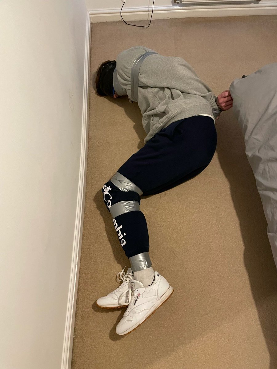 BondageTop1's tweet photo. Won’t be long before he wakes up and realises he can’t see, speak or move much 😈 https://t.co/yzj0ujT9CZ