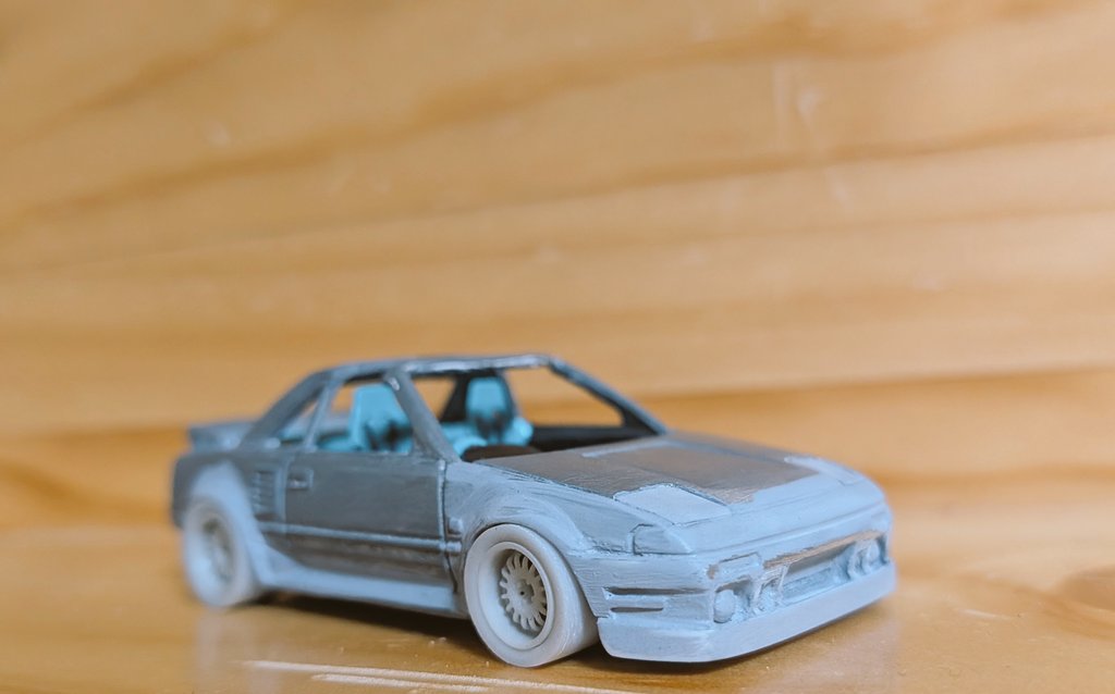 hamham164's tweet photo. トミカプレミアムのaw11 MR2 をリメイクしてます👍#ミニカー改造 https://t.co/CgDYwAauRG