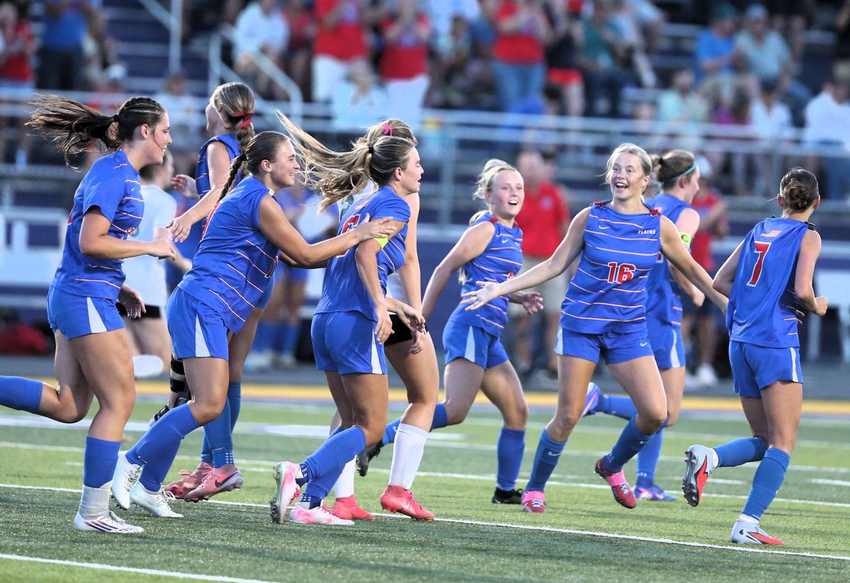 SJRsports's tweet photo. Here are the best photos from the Pleasant Plains girls soccer super sectional win over Rock Island Alleman on Monday. https://t.co/xuA3G7T5BV