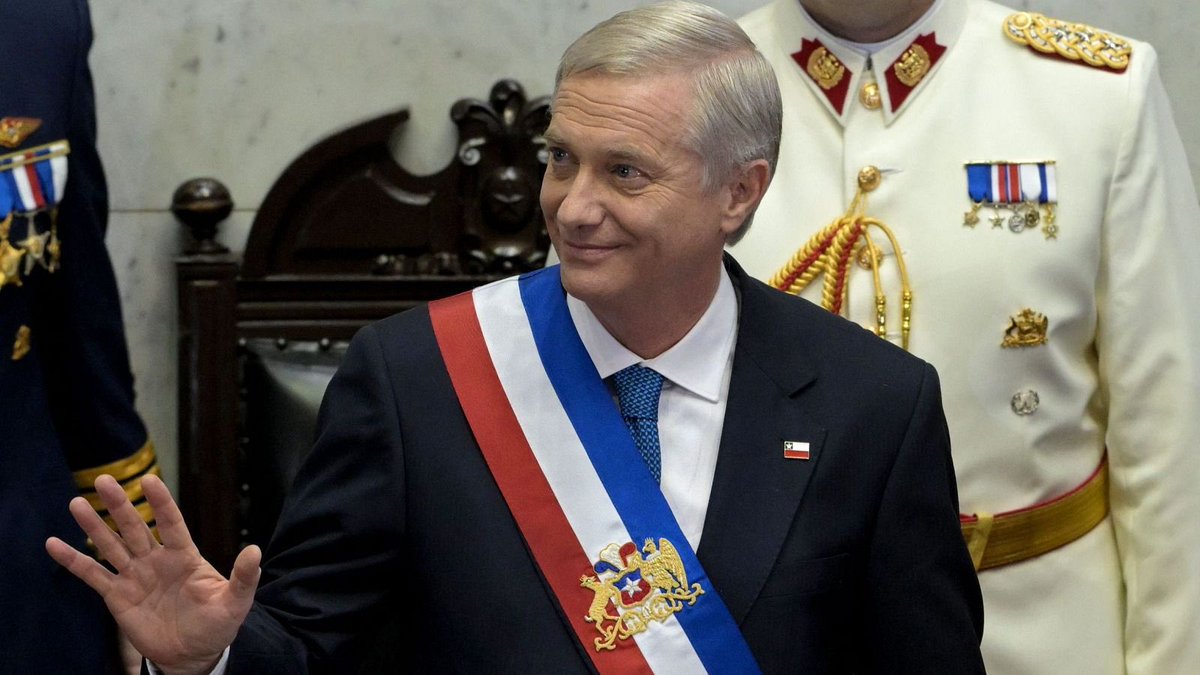agusantonetti's tweet photo. Quiero agradecer por su valentía y honor al gran presidente de Chile @joseantoniokast que se ha pronunciado públicamente a favor de una intervención militar en Cuba para liberar a su pueblo.

Necesitamos más presidentes en la región que tengan este nivel de compromiso por la libertad.

Esperemos en los próximos días se sumen más presidentes a apoyar la intervención (una gigantesca necesidad humanitaria).