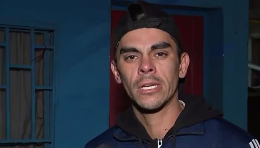 El_vengaK's tweet photo. Un monstruo viola y descuartiza a una nena de 14 años y la tira en un descampado. 
El tio de la nena: “donde esta Lali?
Pedazo de pelotudo, mataron a tu sobrina y vos preocupado por hacer militancia? https://t.co/Wxm1fnGB2M