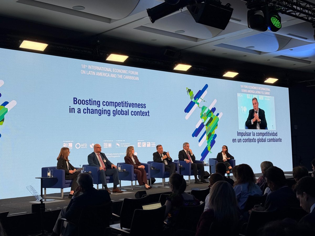 escobedox's tweet photo. Inicio agenda @OECD en el marco de la reunión del Consejo Ministerial que se llevará a cabo este 3 y 4 de junio 

Participé junto con los Ministros de Economía de Costa Rica, Uruguay, Argentina y Paraguay en el International Economic Forum of Latin America and the Caribbean 2026 https://t.co/gdsk8oJlBC