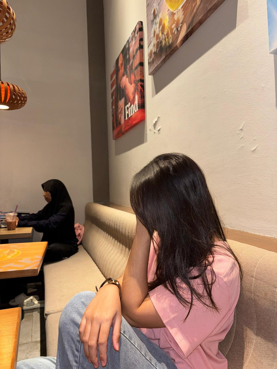 ViniNL1's tweet photo. Slalu aku katakan
Wanita tdl beruntung itu aku😢 https://t.co/TNSA4csURm