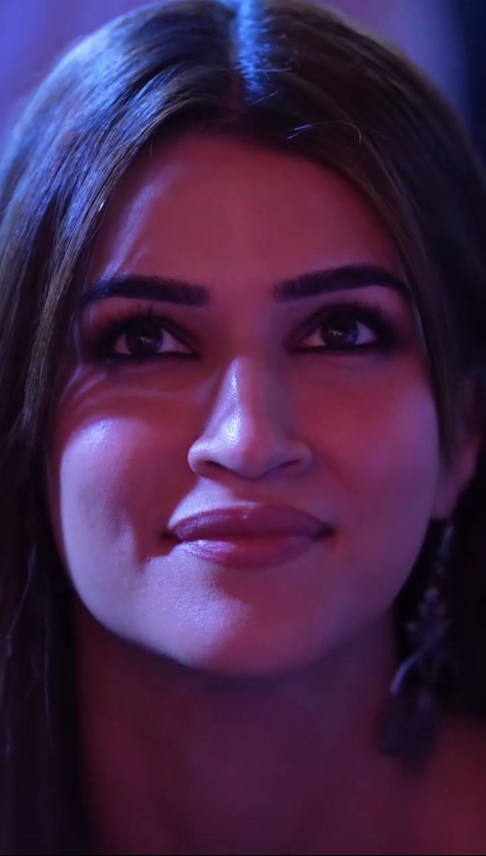 Mrunal_07070708's tweet photo. Face card that even apsara get jealous of.........

Kriti Madom supremacy 🛐🥵🥵🥵 https://t.co/BKPbxSbe1z
