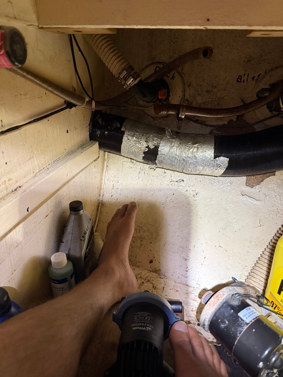 phunk2243's tweet photo. gm, this morning we’re replacing bilge pumps and bumping tracks on @onlymemes_os https://t.co/TvjEqboWQl