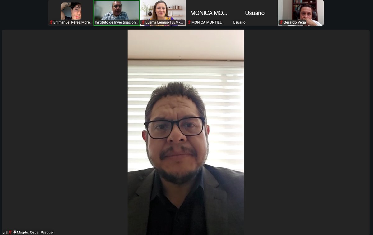 TeemOficial's tweet photo. @ATERMAC @teechiapas @OPPMEdomex 🎙️ En representación del #TEEM, el Magistrado @oscarpasquel dio la bienvenida a las y los participantes, agradeciendo su gran interés y compromiso con la formación continua y la justicia electoral. 👏✨

#30AñosTEEM #CompromisoConLaDemocracia #JusticiaElectoral https://t.co/Tb2VqMVP2S