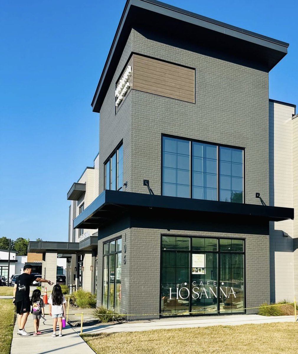 AroundCHS's tweet photo. Grand Opening: Cafe Hosanna is now open in Summerville, South Carolina - Charleston Daily - https://t.co/OxxrP0GM0t

#GrandOpening #Summerville #CHSeats #CharlestonDaily https://t.co/AzBulTVXdC