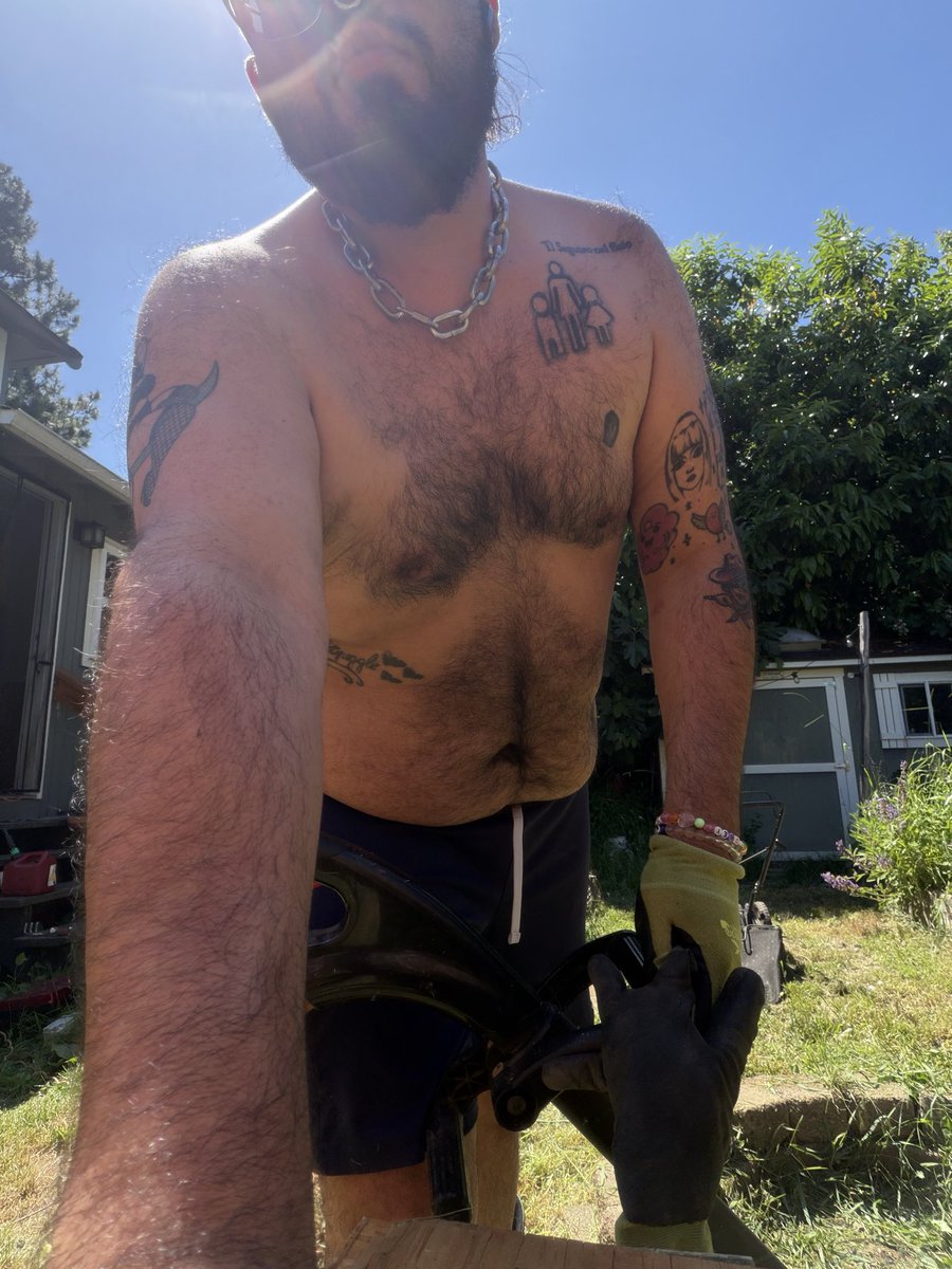 beefysatan's tweet photo. @beefy_guys @hottest_dudes @beefy_butts @outsideabedroom @beefy_bellies @beefy_loads @beefy_hq @BEEFQUAKEXXX https://t.co/AIh3jKUsXf