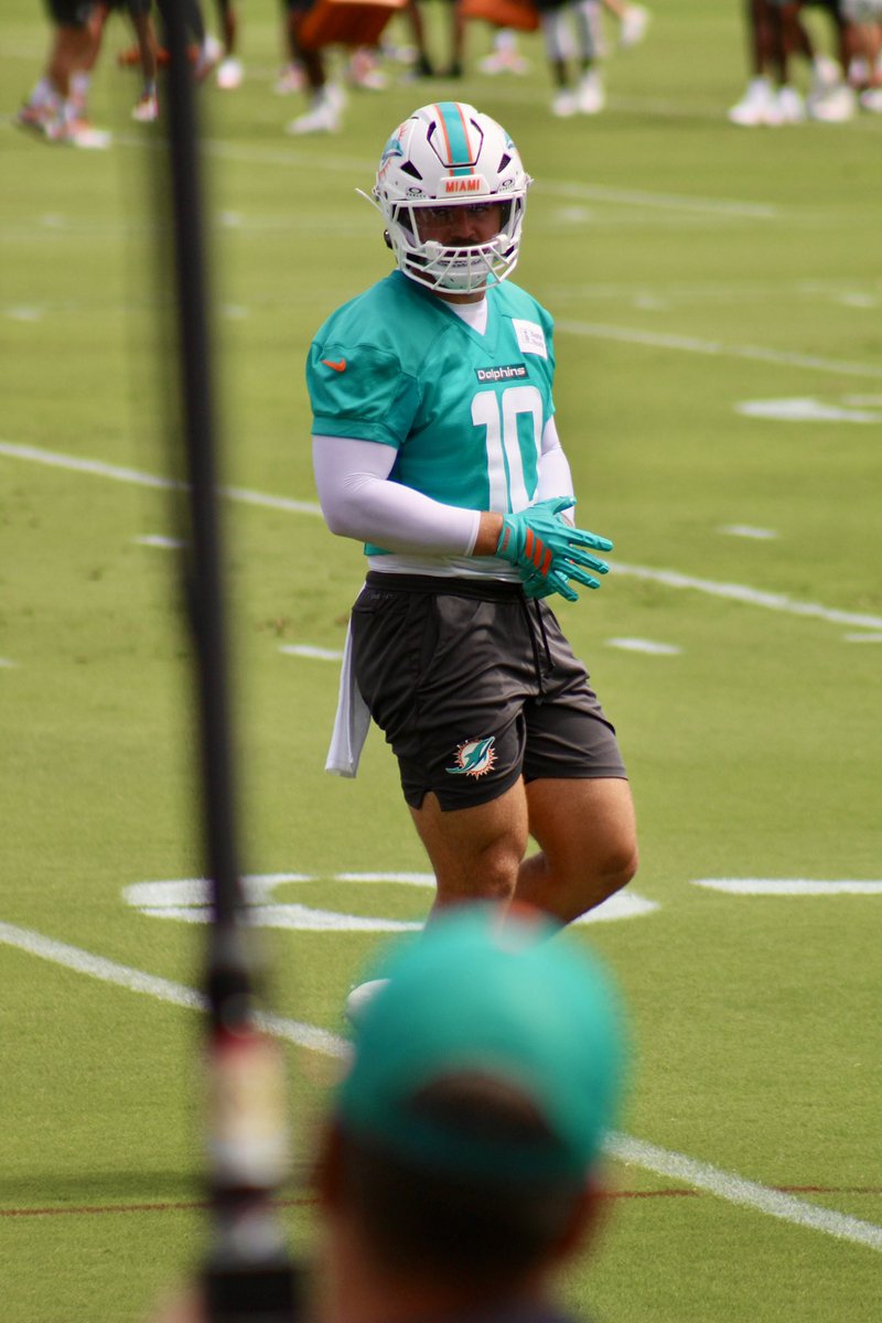 Marcel_LJ's tweet photo. Some sights from the Dolphins’ first day of mandatory minicamp 

Malik Willis was sharp outside of a couple throws, had a completion down the left sideline to Jalen Tolbert that really stood out https://t.co/ILmL17eJks