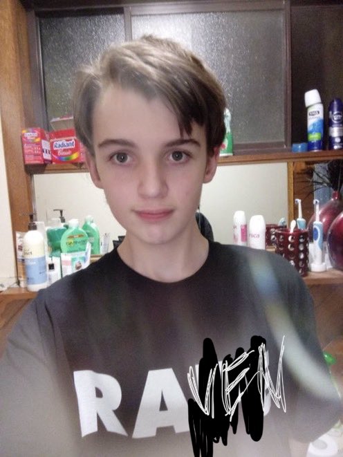 Birdmaster112's tweet photo. Raven shirt kid https://t.co/6sqYkurL3a