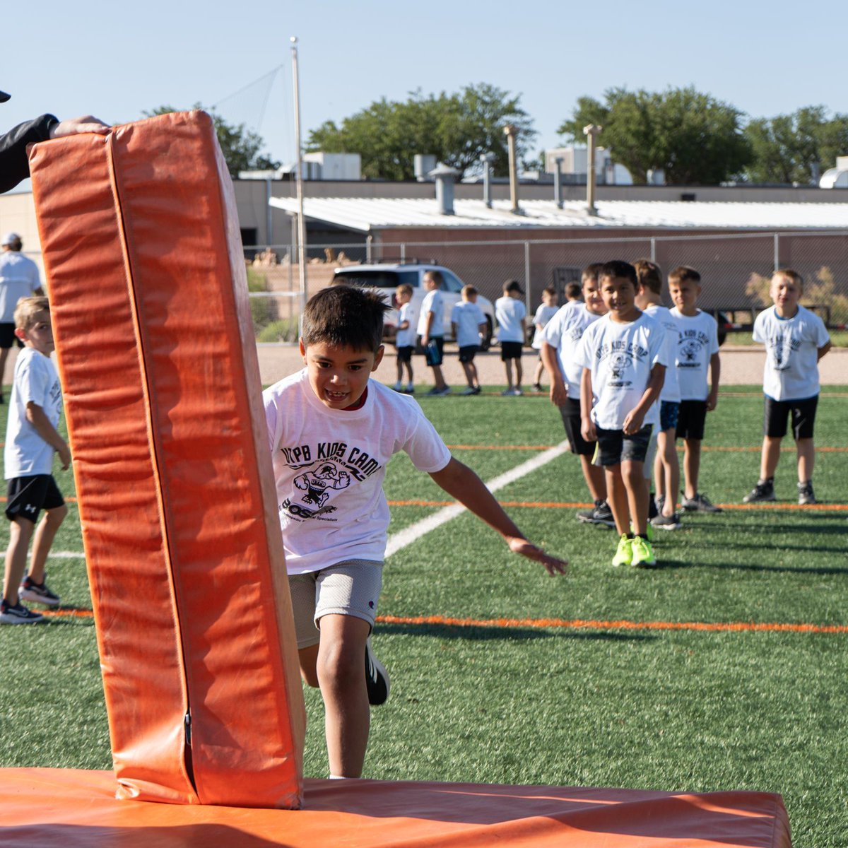 utpb's tweet photo. 🏈 Kids Football camp is just around the corner! 

Sign your K - 8th graders up for our Kids Football camp next week June 8th for high-energy drills, expert coaching, and a whole lot of fun!

 🔗 https://t.co/c2ilO2dbdU https://t.co/FHTJ6GzWXg