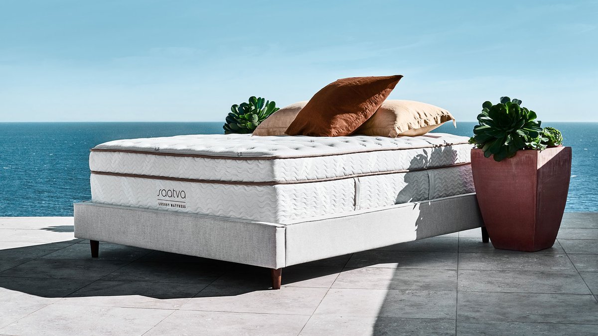 drrickbarrett's tweet photo. Upgrade your sleep with Saatva. Handcrafted comfort, eco‑friendly materials, and real support that helps you wake up energized. Luxury sleep without the luxury price. 🌙✨
https://t.co/2YPpPNIbDa https://t.co/q9o0yj5zba