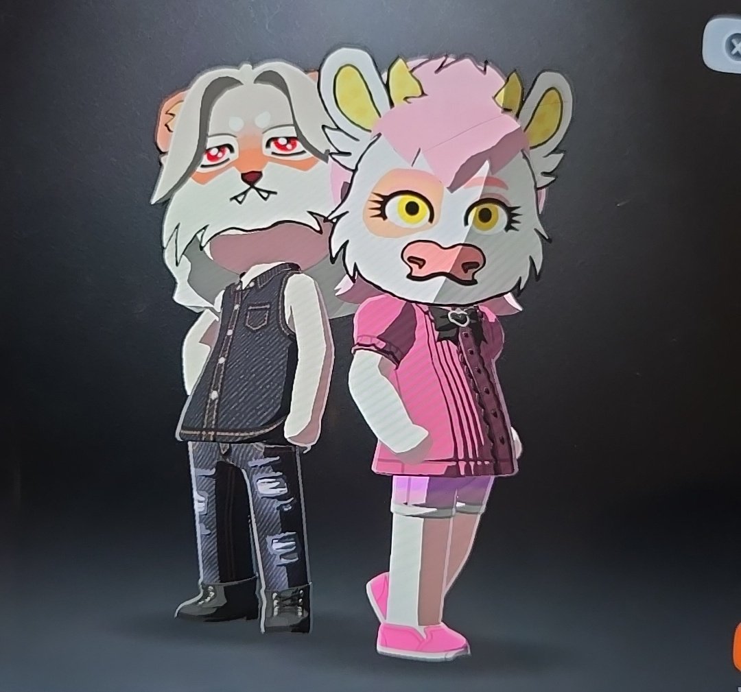 frog_esque's tweet photo. My critterz so far :3c https://t.co/W7MPf5Snia