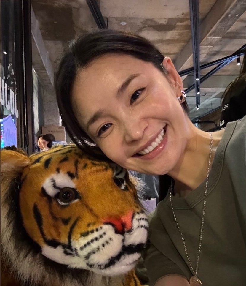 midosayang's tweet photo. HUHU CANTIK BANGET naksir banget i love you full cantik i love you more i love you most makasih sdh pap selca🥺🥺🥺🥺💗💗💗💗💗💗💗💗💗💗 https://t.co/IdKhn9pCAZ