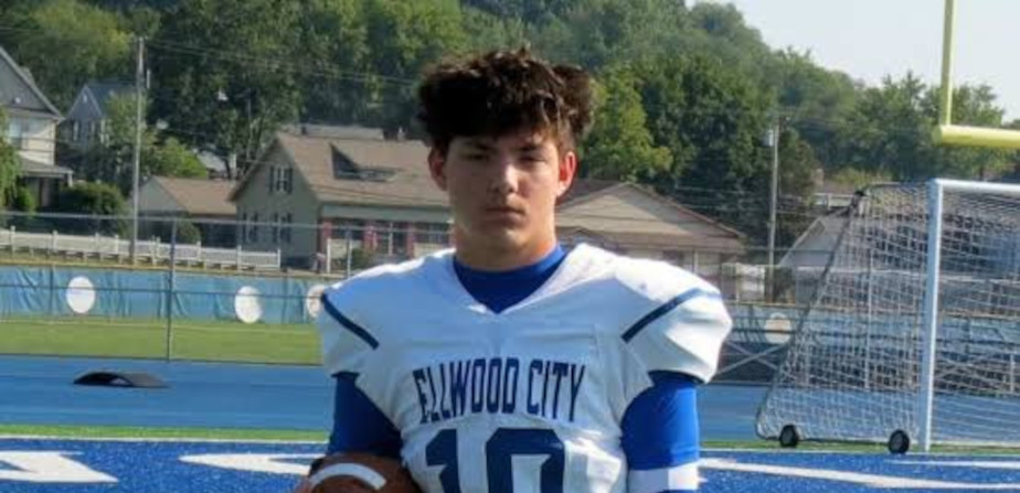PAPrepVarsity's tweet photo. Q&amp;A with Ellwood City running back Giulian Frisk
https://t.co/O2OdXAZnUv

@Giulian11100 https://t.co/gBqZXeRyDS