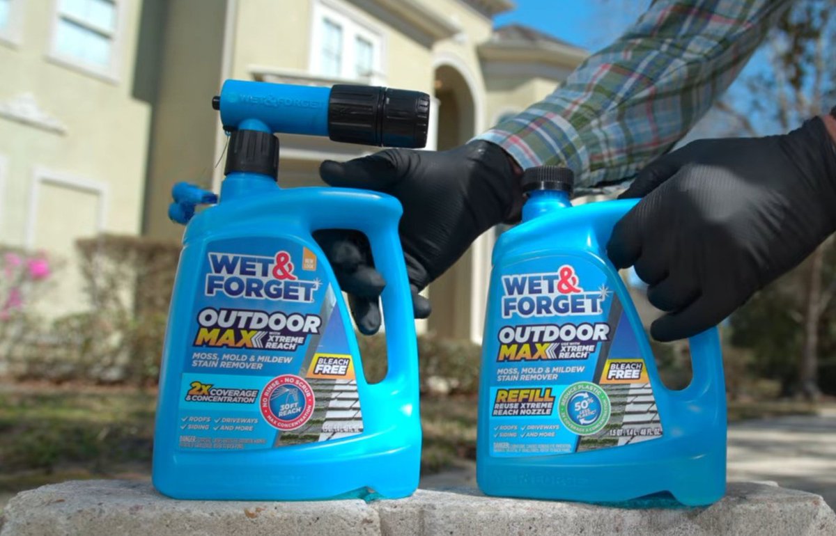 wetandforget's tweet photo. Don't miss out! Buy 1 Wet &amp; Forget Outdoor MAX 48oz Hose End and get the 48oz Refill FREE at Lowe’s now through 6/10. https://t.co/8cvDOFu0XG