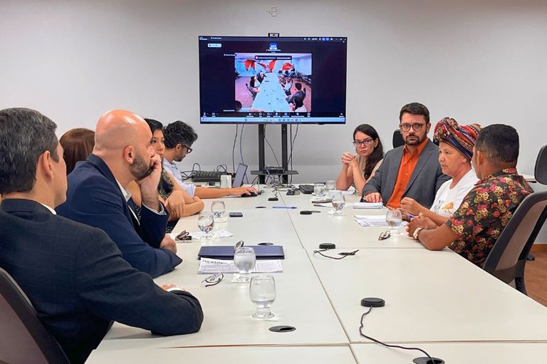 MPF_PGR's tweet photo. Atuação do MPF garante parceria de universidade e instituições em defesa de pessoas em situação de rua em Belém (PA)

➡️ Leia a matéria: https://t.co/UMeYOP7wgB https://t.co/yph7Fc1eh1
