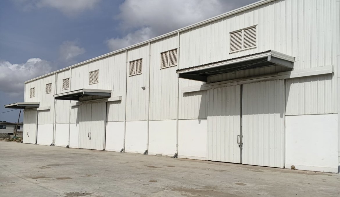 AfricaFactsZone's tweet photo. Nigerian company, Terra Industries is opening Africa's largest drone factory in Accra, Ghana in June. 

The facility sits on 34,000 square meters, and will have an annual capacity of 50,000 units of drones  and counter-drone systems by 2028.

It will create 120 engineering jobs. https://t.co/LPZqFAAz2T
