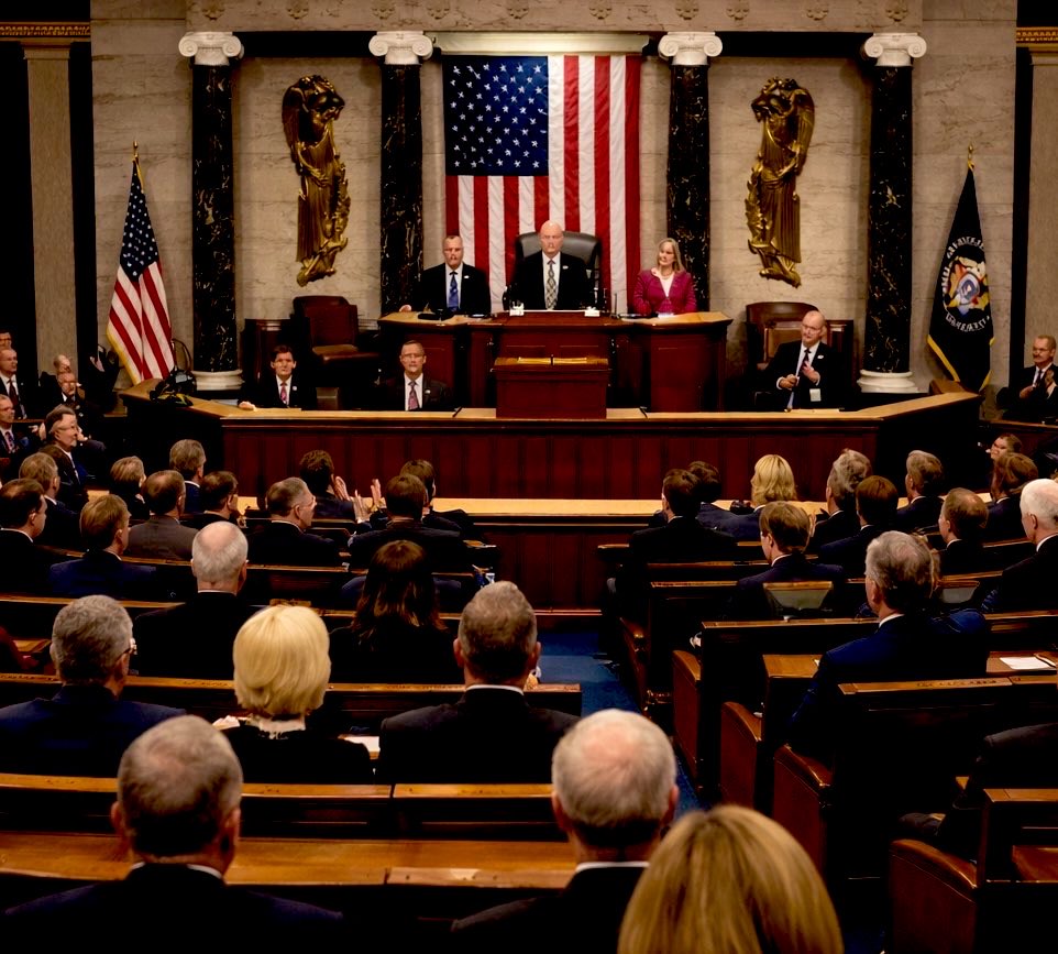 Investments_CEO's tweet photo. JUST IN: ⚡️🇺🇸 The Bitcoin and crypto Clarity Act has officially been added to the Senate legislative calendar.

VOTE WILL BE HAPPENING SOON 🚀 https://t.co/oYzfJVS6Eb