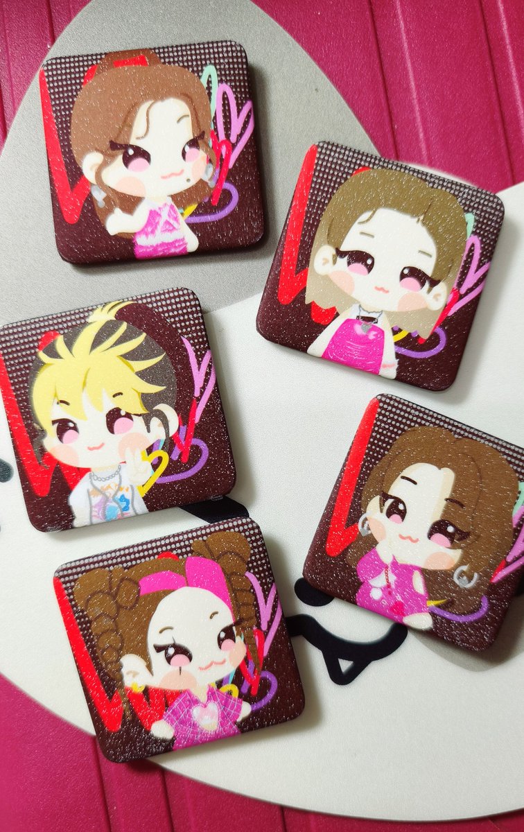 bbunystudio's tweet photo. ITZY Loco Square Badge
< available ots and mail only > https://t.co/LVAotH1BBI