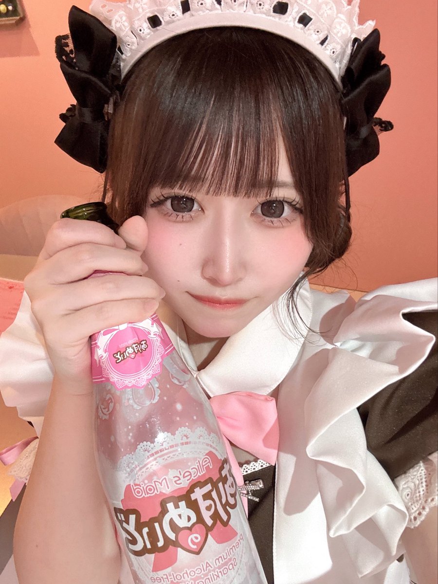 a1lce_aru3's tweet photo. おきゅおわ
直接お話はできないけど遠隔でいつも応援してくれてみんなありがとう私は毎日はっぴーです、泣
ハート型のピザ可愛すぎる🍕ꕀ♥ https://t.co/arcNBHTRl8